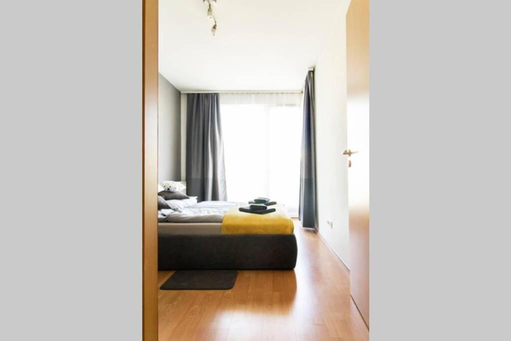 Vip Mini Resort,Private Parking & Balcony Budapest Eksteriør billede