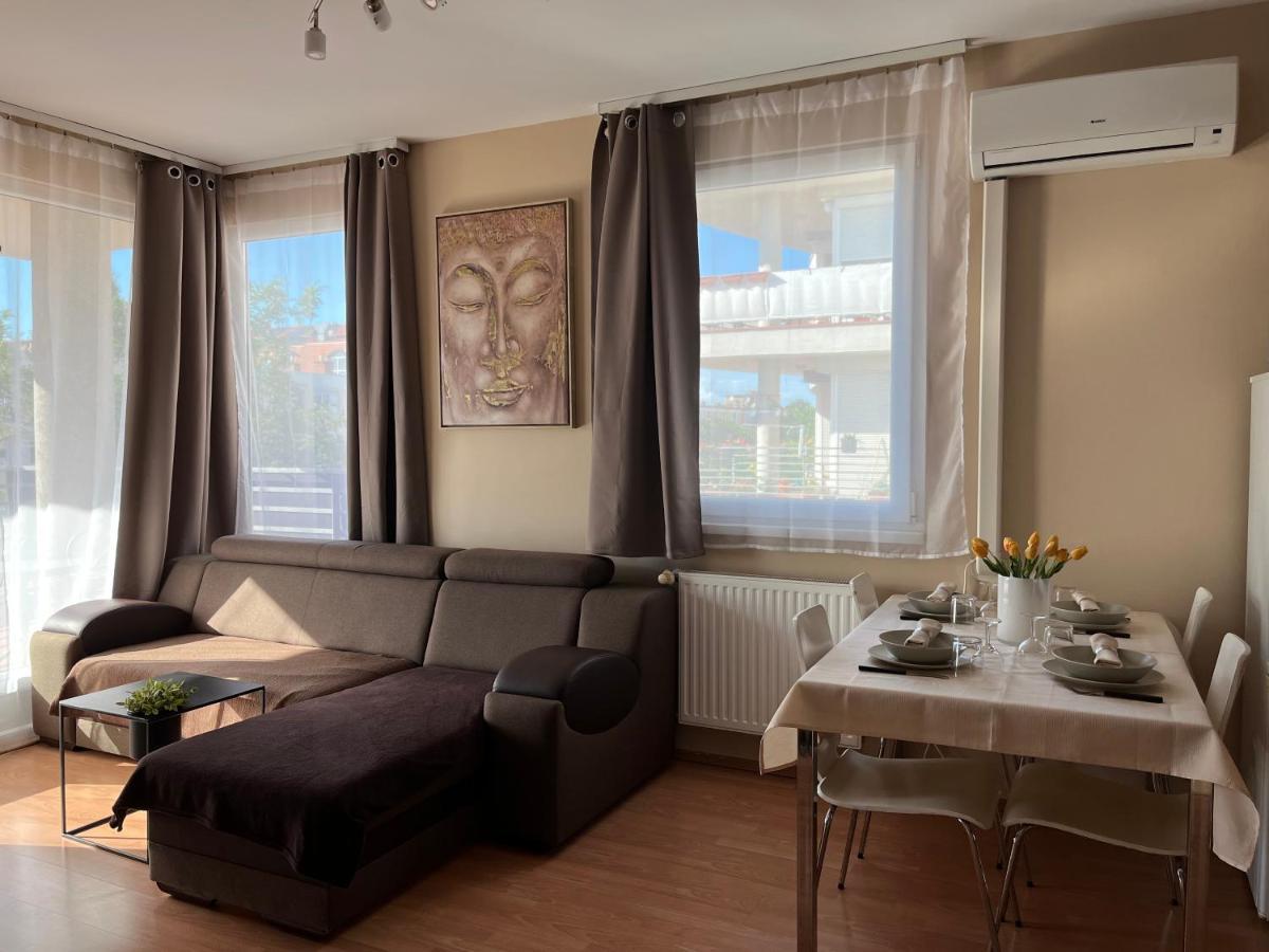 Vip Mini Resort,Private Parking & Balcony Budapest Eksteriør billede