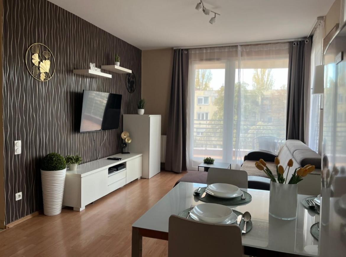 Vip Mini Resort,Private Parking & Balcony Budapest Eksteriør billede