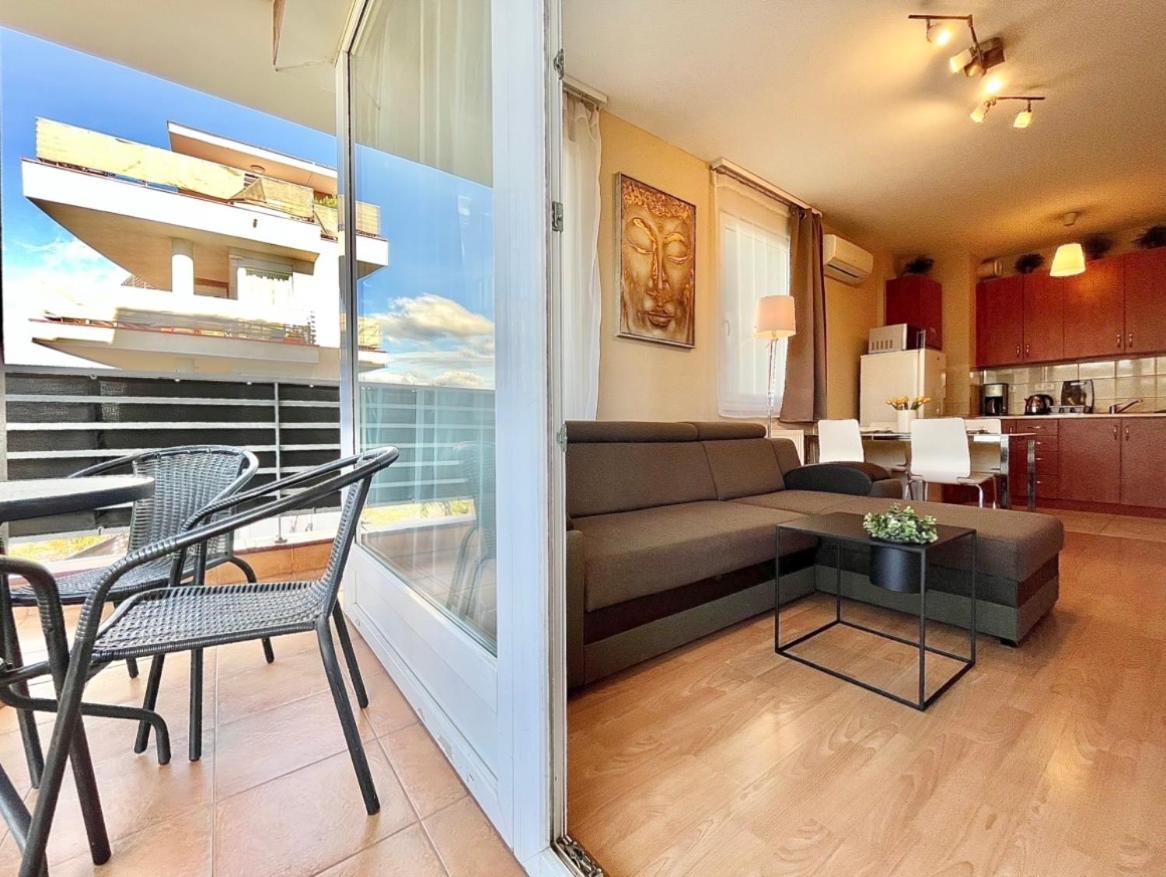 Vip Mini Resort,Private Parking & Balcony Budapest Eksteriør billede